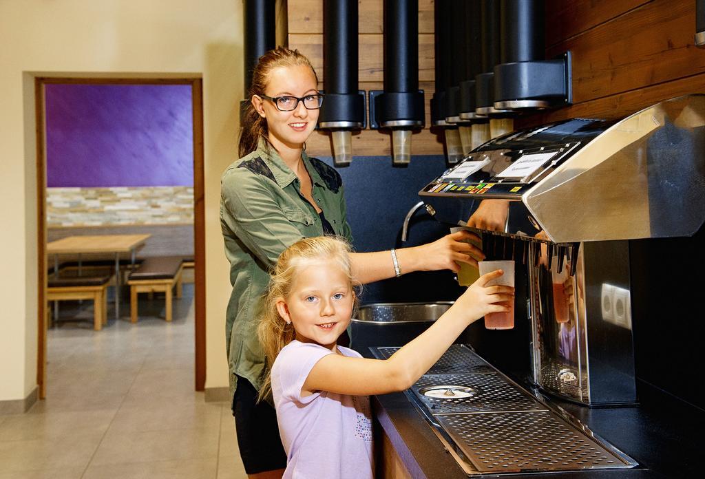 וואגריין Jugendhotel Aicher מראה חיצוני תמונה